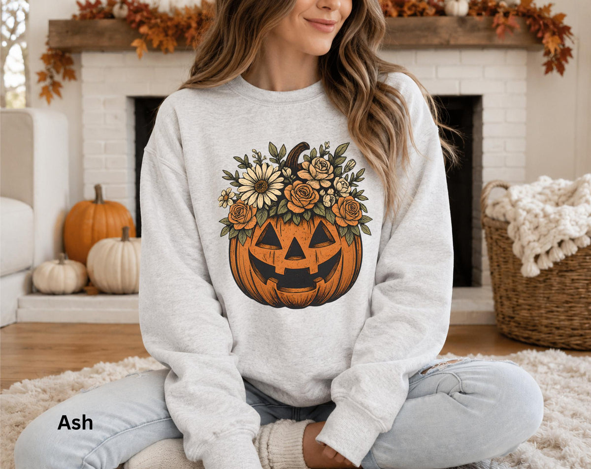 Floral Halloween Sweatshirt, Cute Fall Crewneck, Vintage Pumpkin Sweatshirt, Cozy Autumn Graphic Sweatshirt, Pumpkin Patch Outfit