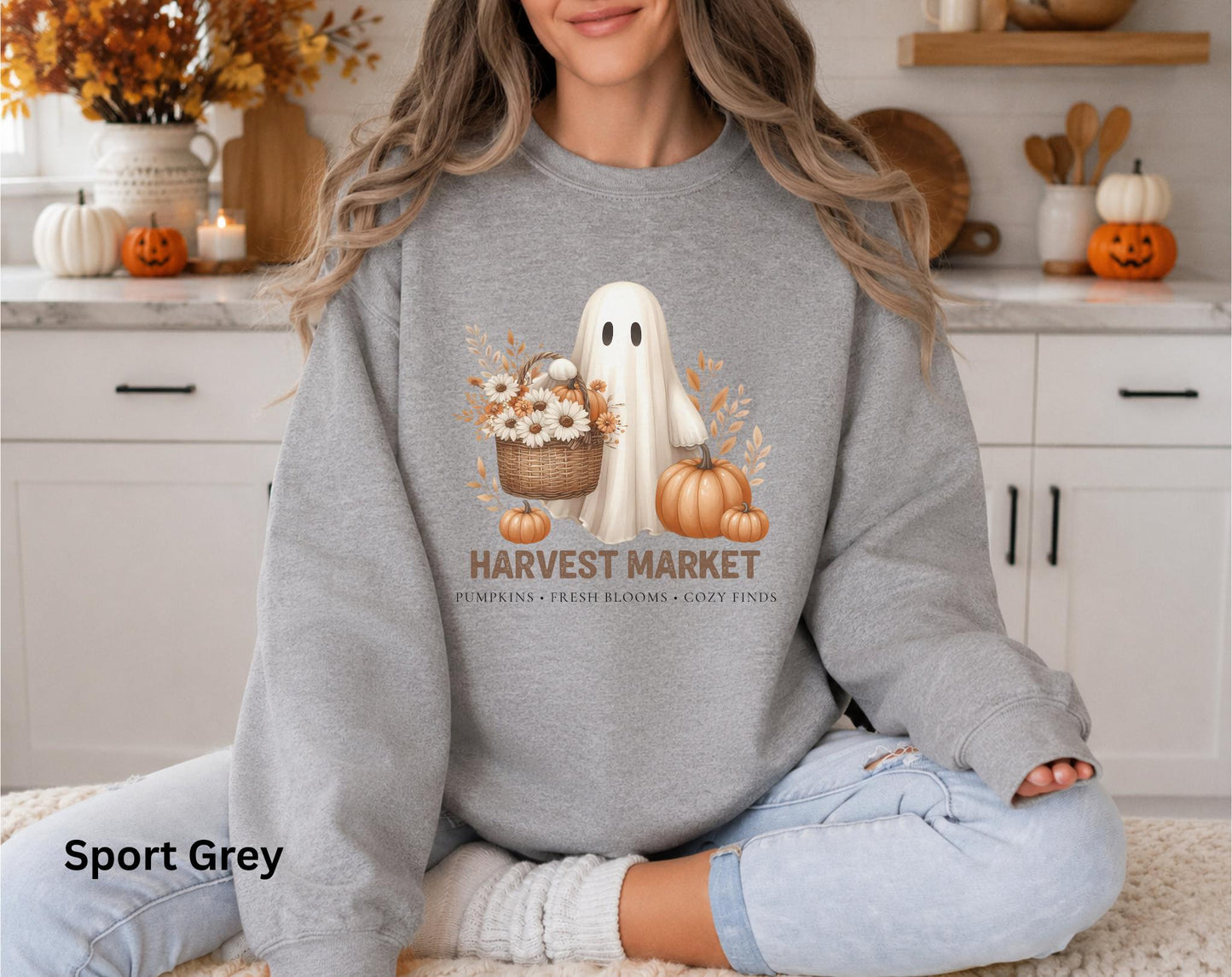 Harvest Market Ghost Sweatshirt, Cute Fall Ghost Crewneck, Vintage Halloween Sweatshirt, Pumpkin Patch Crewneck, Cozy Autumn Sweatshirt