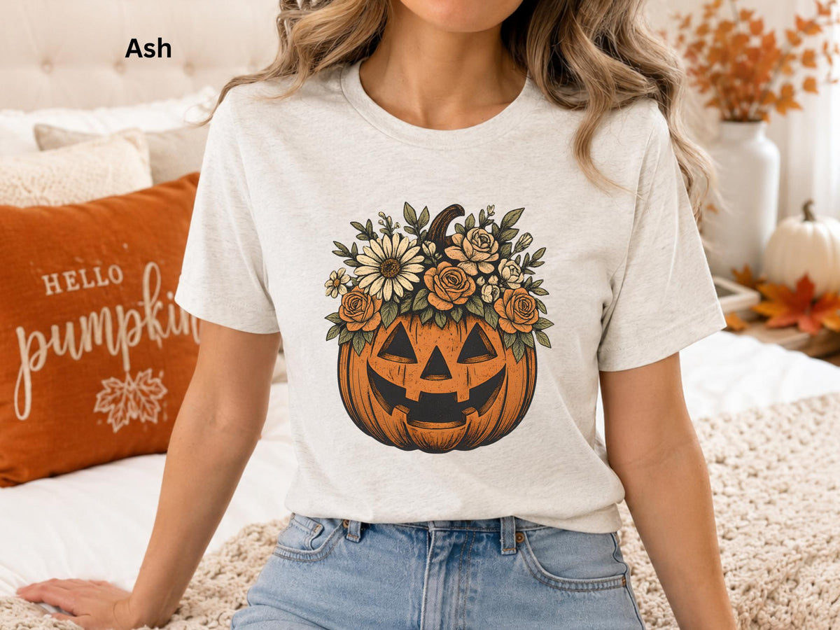 Floral Pumpkin Halloween Shirt, Cute Fall Pumpkin Tee, Boho Autumn Graphic T-Shirt, Cozy Halloween Shirt for Women, Pumpkin Patch Outfit